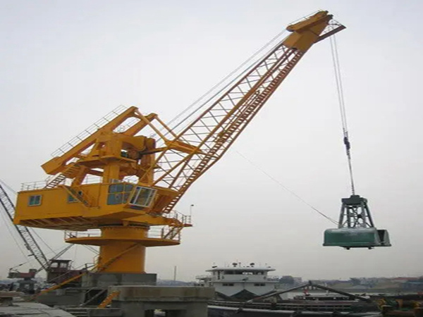 浙江寧波單臂架門(mén)座式起重機(jī)公司單臂架門(mén)座式起重機(jī)作業(yè)范圍廣