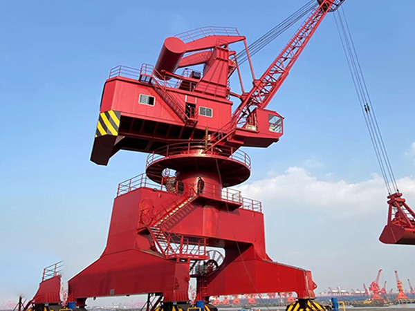 河北唐山單臂架門座式起重機(jī)公司單臂架門座式起重機(jī)回轉(zhuǎn)精度高