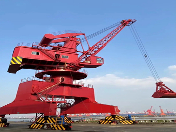 浙江寧波單臂架門座式起重機(jī)公司單臂架門座式起重機(jī)通用性強(qiáng)