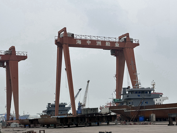 福建廈門造船門式起重機廠家造船門式起重機操作靈活性好