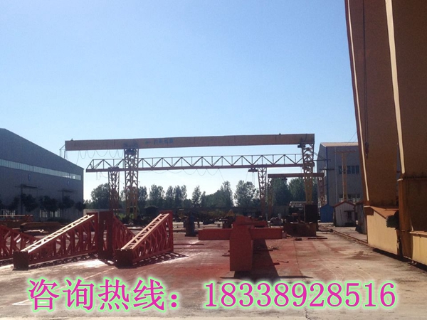 湖北武漢龍門吊出租公司設(shè)備齊全調(diào)劑便利