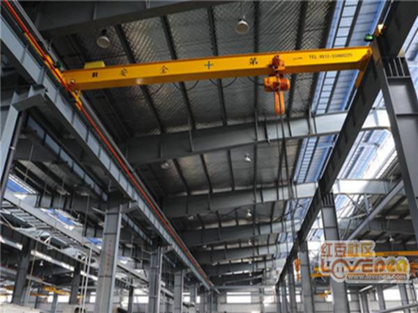 甘肅酒泉單梁起重機廠家 采用獨特設計方案造行