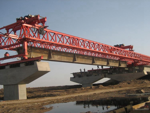 江西新余架橋機廠家 45T龍門吊高速路箱梁橋上用