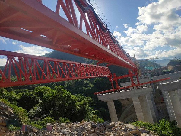 陜西榆林50M-320T架橋機廠家四川有1臺閑置