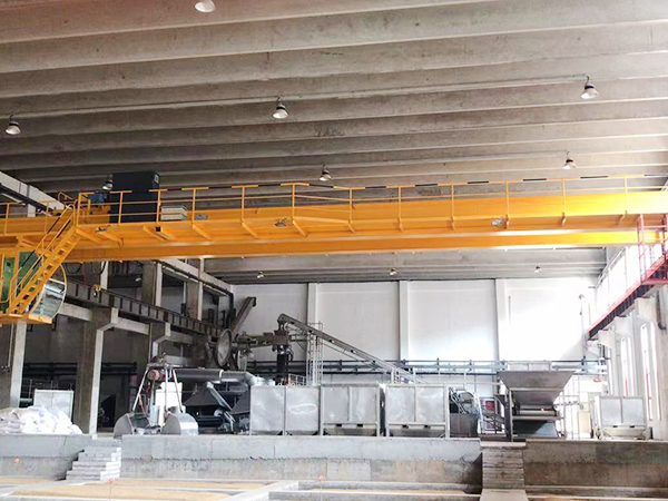 陜西榆林行車銷售廠家雙梁10噸價格詳細(xì)