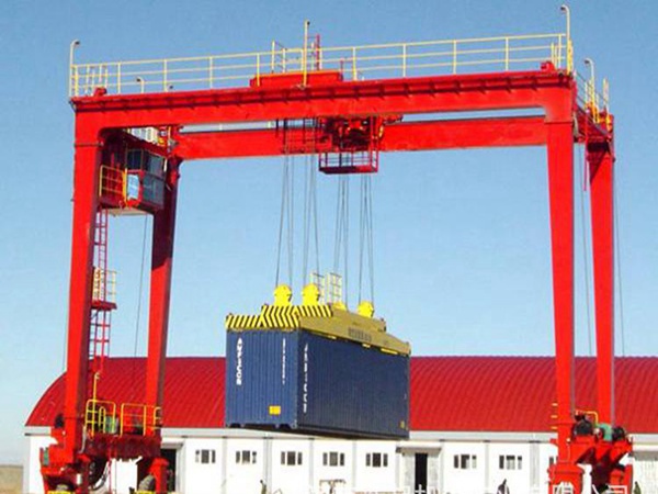 廣東揭陽集裝箱起重機銷售廠家120噸價格報價