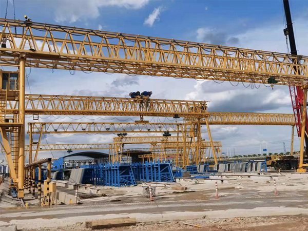 四川達州龍門吊工作速度選擇