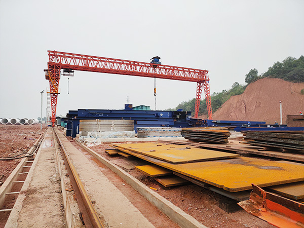 遼寧遼陽龍門吊廠家提供合適方案