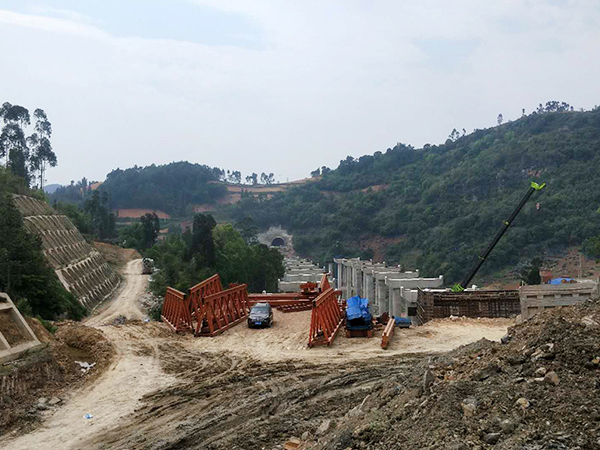 甘肅隴南龍門吊廠家介紹現場檢查要點