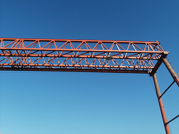 廣西貴港龍門吊廠家保證產(chǎn)品質(zhì)量